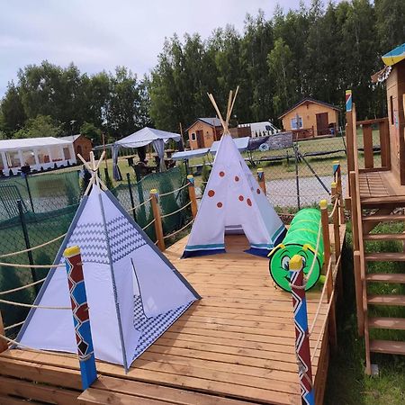 فندق Indiana Camp - 150 M Od Suntago Park Grabce-Towarzystwo المظهر الخارجي الصورة