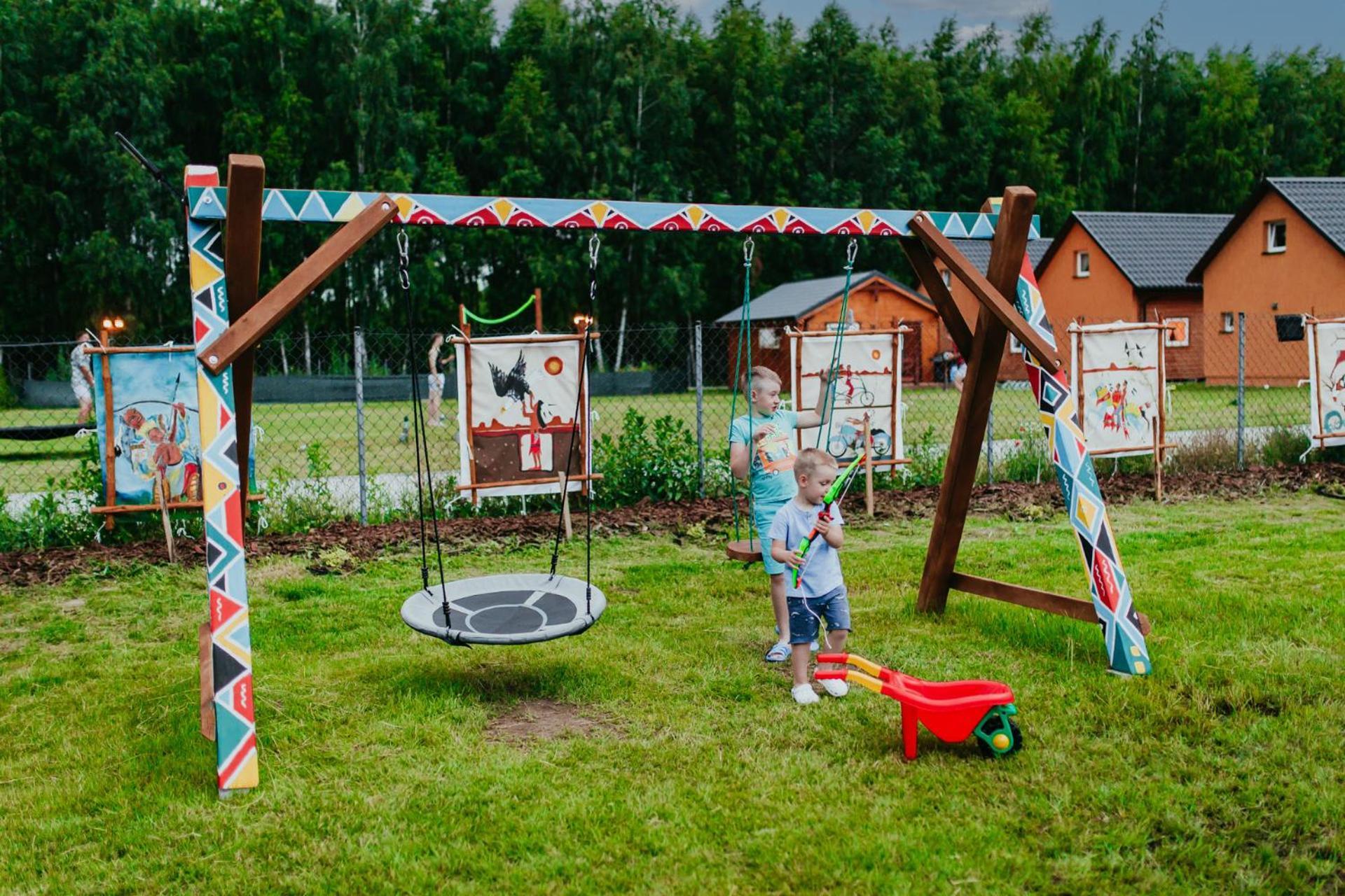 فندق Indiana Camp - 150 M Od Suntago Park Grabce-Towarzystwo المظهر الخارجي الصورة