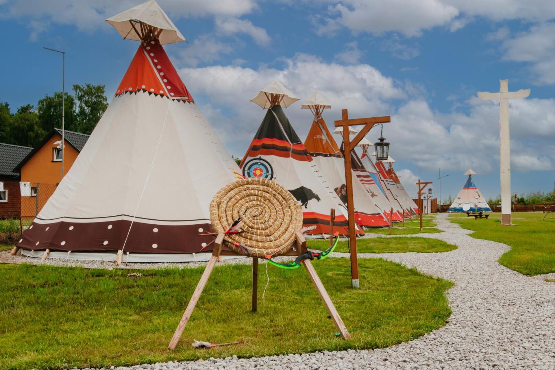 فندق Indiana Camp - 150 M Od Suntago Park Grabce-Towarzystwo المظهر الخارجي الصورة