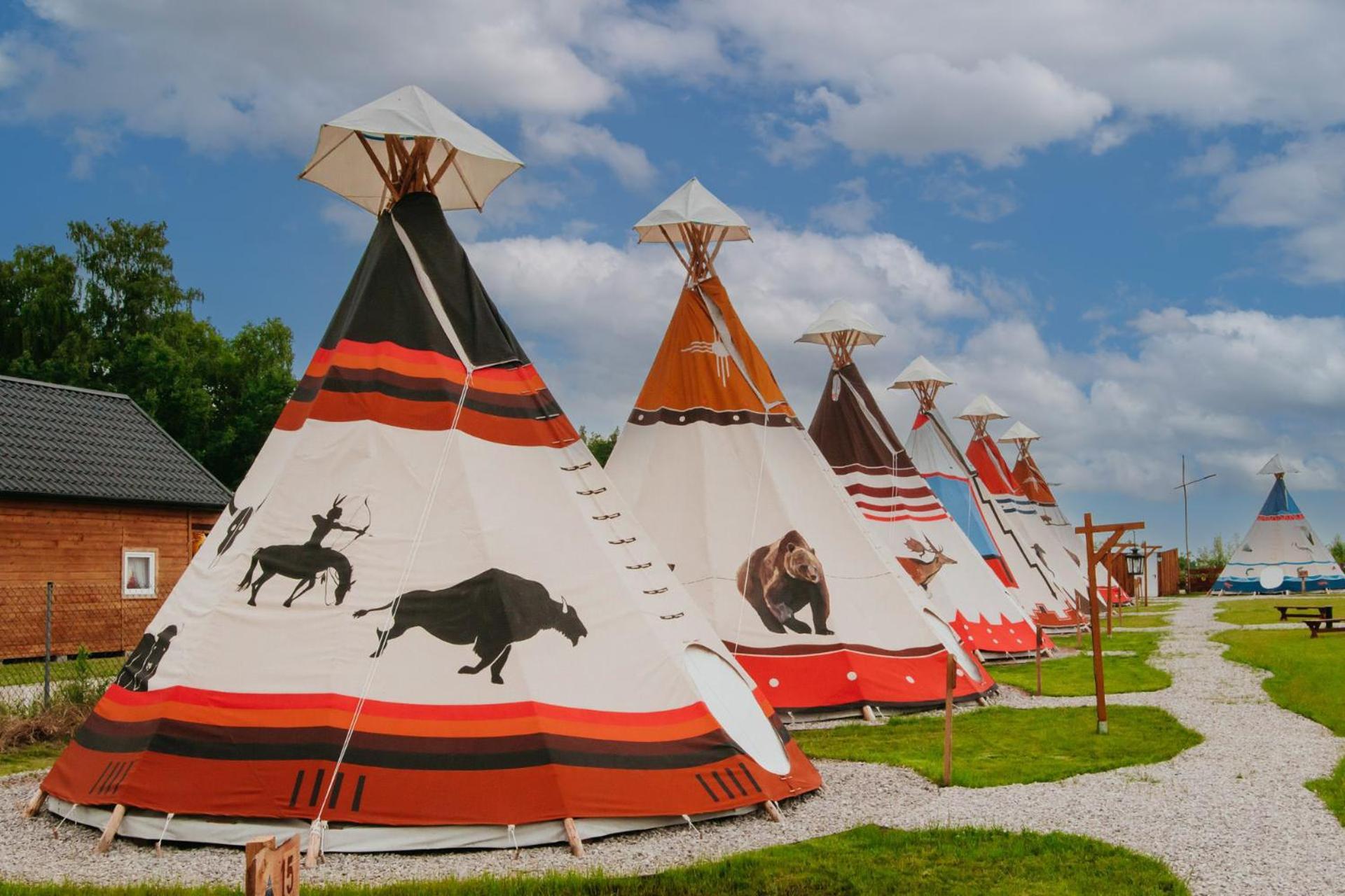 فندق Indiana Camp - 150 M Od Suntago Park Grabce-Towarzystwo المظهر الخارجي الصورة