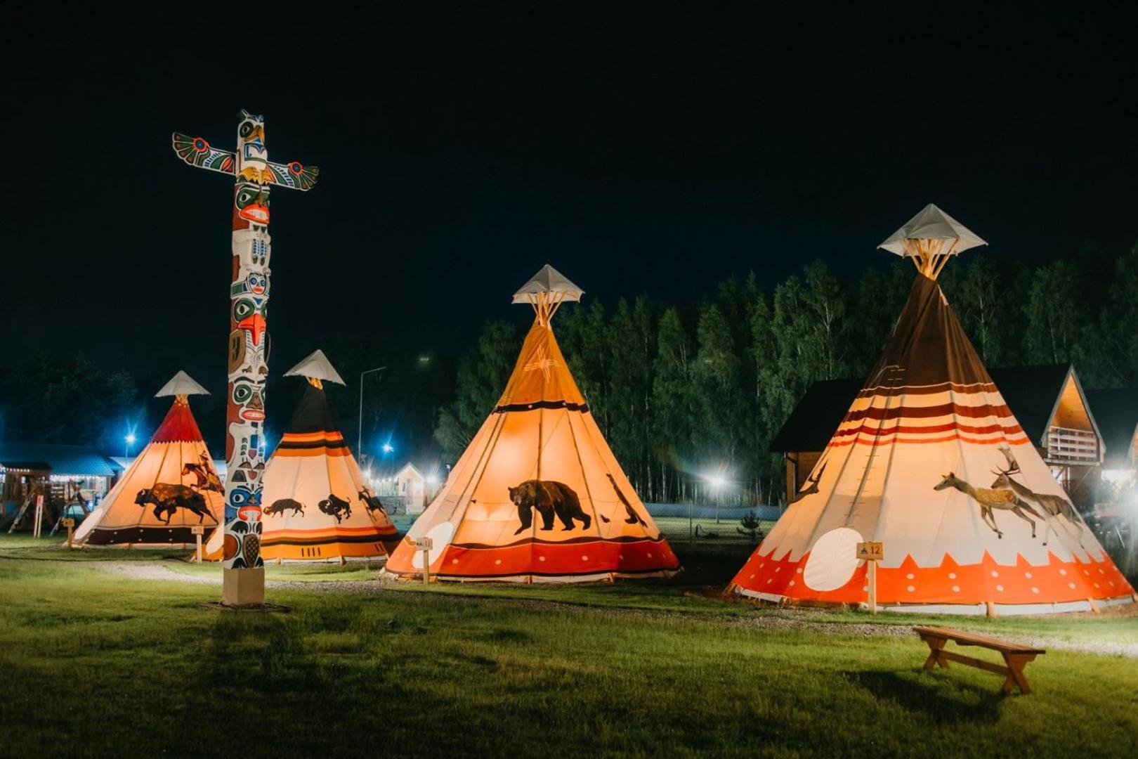 فندق Indiana Camp - 150 M Od Suntago Park Grabce-Towarzystwo المظهر الخارجي الصورة