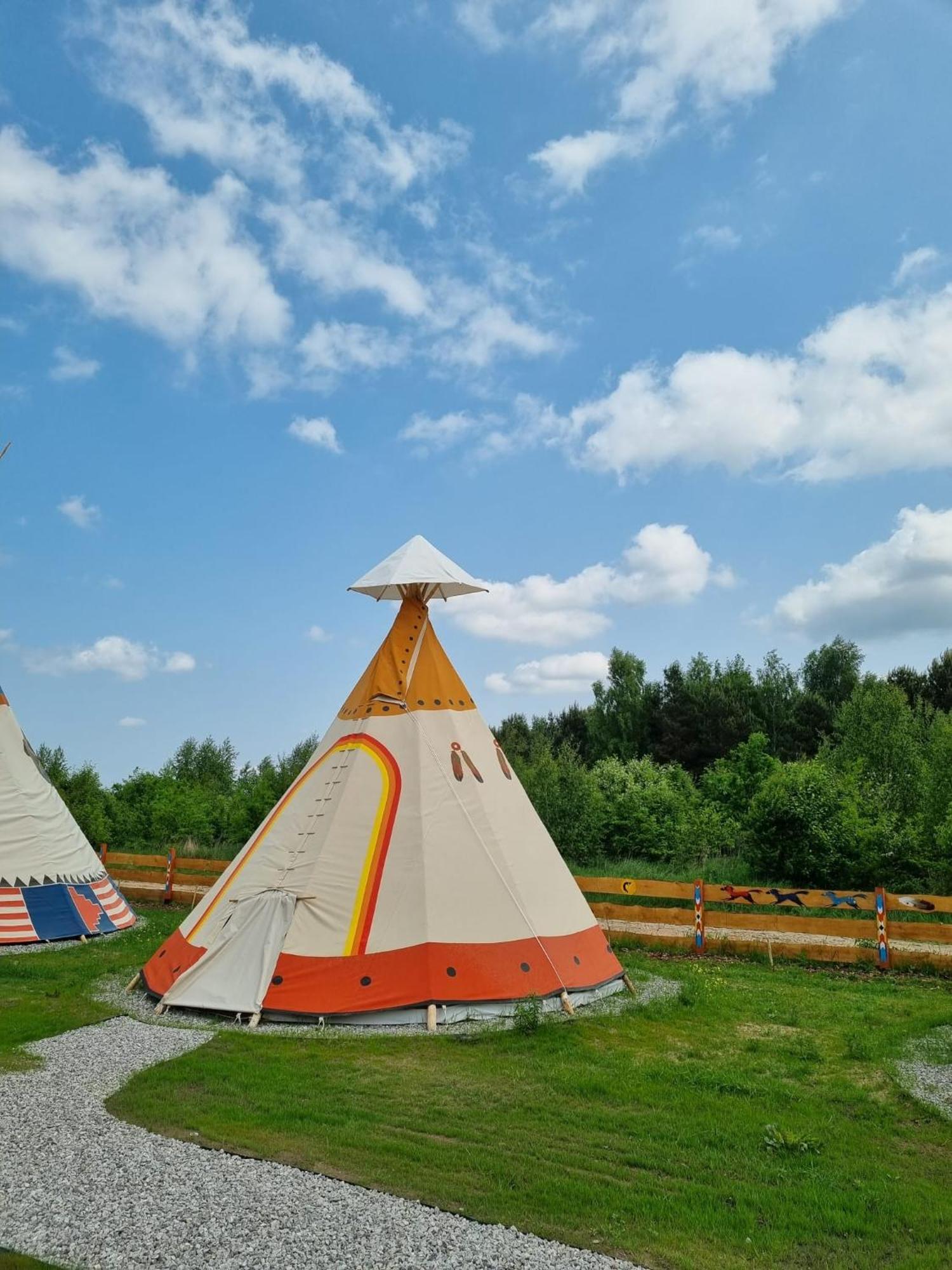 فندق Indiana Camp - 150 M Od Suntago Park Grabce-Towarzystwo المظهر الخارجي الصورة